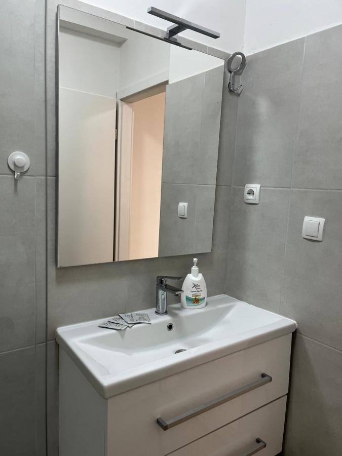 Apartment Renata Zadar Exteriör bild